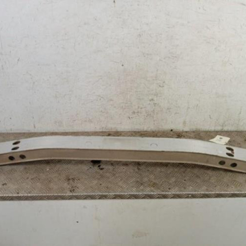 Renfort pare choc arriere (traverse) TOYOTA PRIUS 2