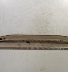 Renfort pare choc arriere (traverse) TOYOTA PRIUS 2