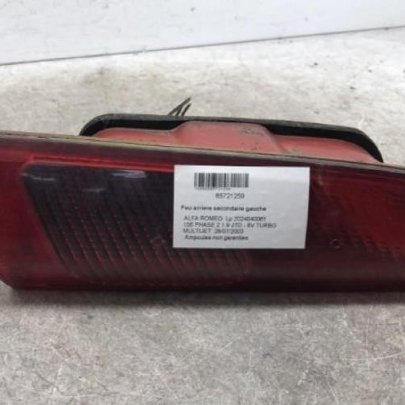 Feu arriere secondaire gauche (feux) ALFA ROMEO 156 Feu arriere secondaire gauche (feux) ALFA ROMEO 156