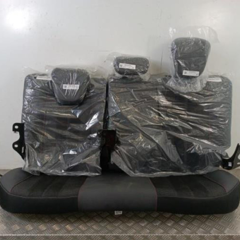 Banquette arriere OPEL MOKKA 2