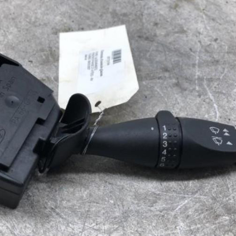 Commodo d'essuie glaces FORD FIESTA 5 Commodo d'essuie glaces FORD FIESTA 5