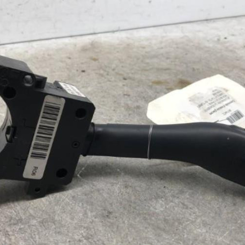 Commodo d'essuie glaces VOLKSWAGEN NEW BEETLE 1 Commodo d'essuie glaces VOLKSWAGEN NEW BEETLE 1