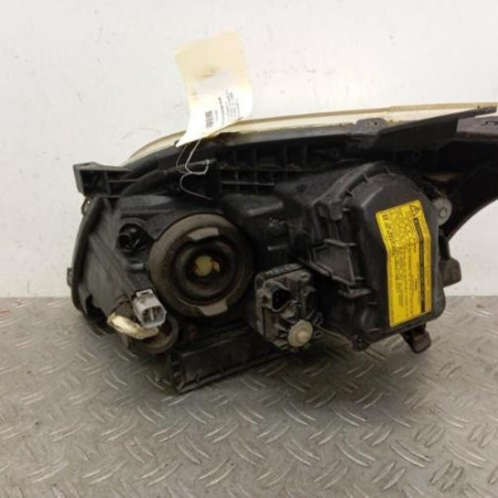 Optique avant principal droit (feux)(phare) TOYOTA AVENSIS 2