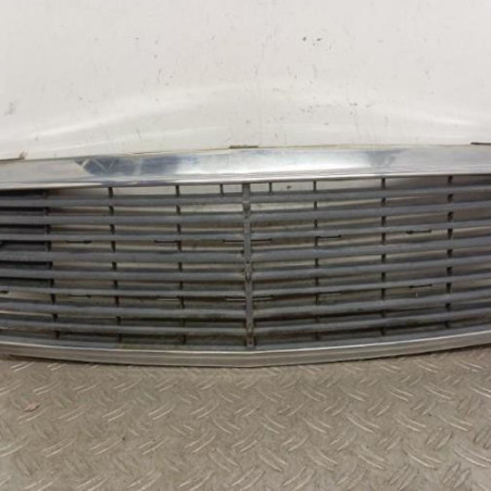 Calandre MERCEDES CLASSE C 202 Photo n°1