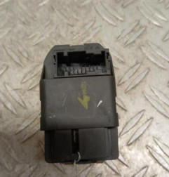 Interrupteur de leve vitre avant gauche FIAT SCUDO 1