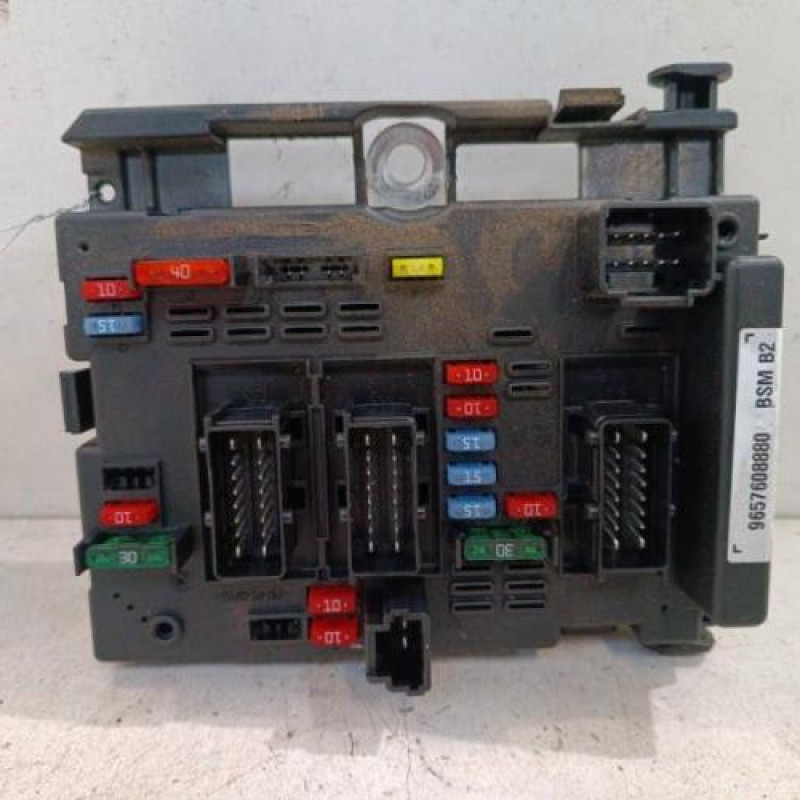 Boitier servitude moteur (BSM) PEUGEOT 206+