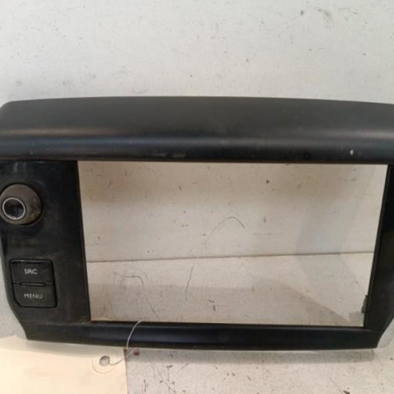Commande GPS PEUGEOT 2008 1 Commande GPS PEUGEOT 2008 1