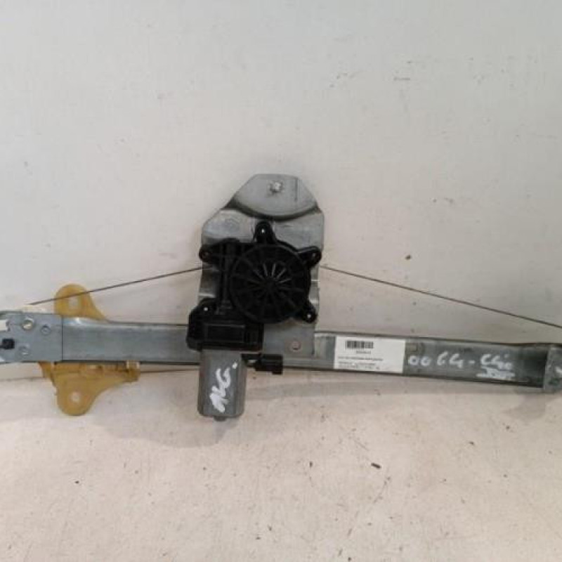 Leve vitre electrique avant gauche RENAULT CLIO 4
