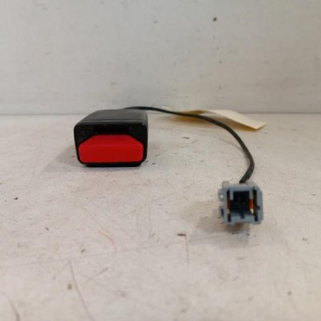 Attache ceinture avant gauche PEUGEOT 208 1