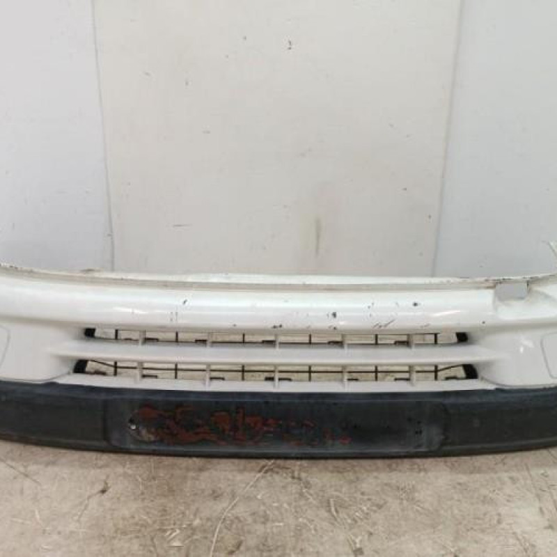 Pare choc avant CITROEN SAXO Pare choc avant CITROEN SAXO