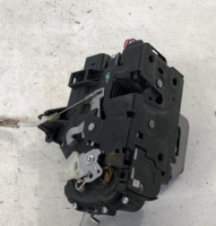 Serrure avant gauche AUDI A6 2