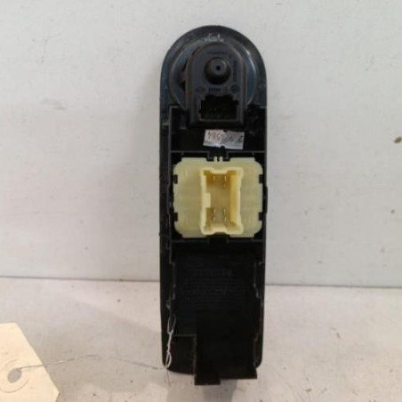 Interrupteur de leve vitre avant gauche RENAULT CLIO 4