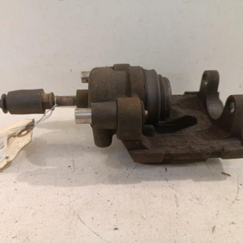Etrier arriere droit (freinage) BMW SERIE 1 E87 Etrier arriere droit (freinage) BMW SERIE 1 E87