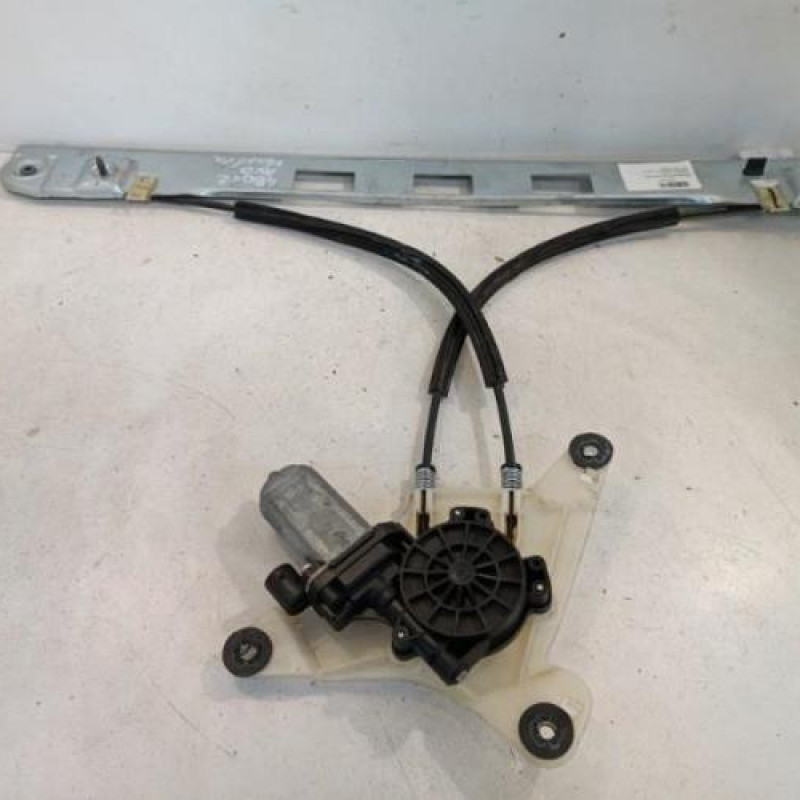 Leve vitre electrique avant droit RENAULT MASTER 3