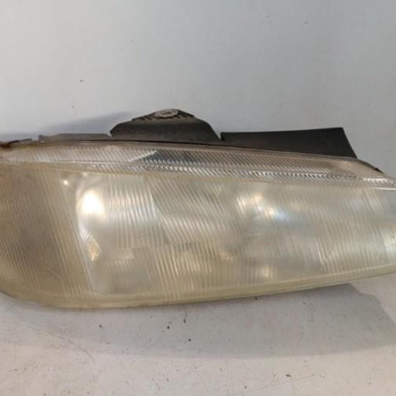 Optique avant principal droit (feux)(phare) PEUGEOT 406
