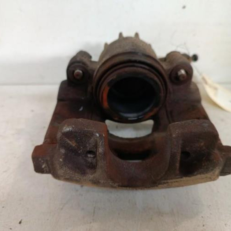 Etrier avant droit (freinage) CITROEN C4 2