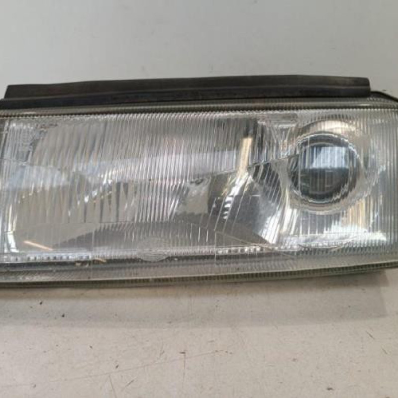 Optique avant principal gauche (feux)(phare) SKODA OCTAVIA 1