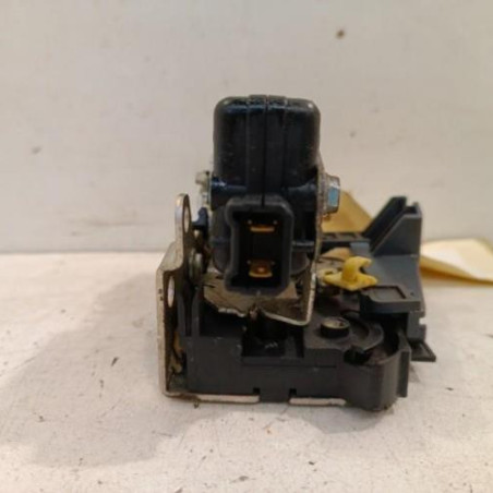 Serrure avant droit DACIA DUSTER 1