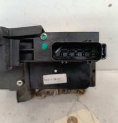 Serrure arriere droit FORD FIESTA 5 Photo n°3