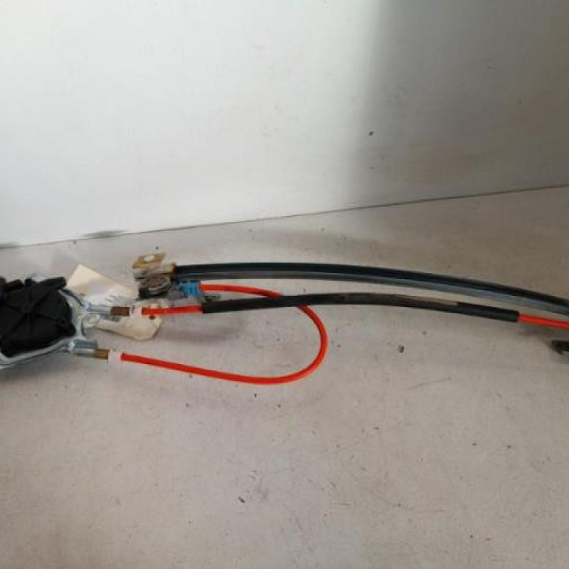 Leve vitre electrique avant gauche CITROEN SAXO