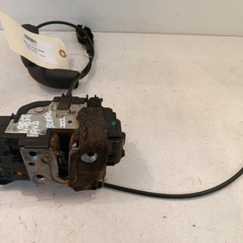 Serrure avant droit RENAULT SCENIC 3
