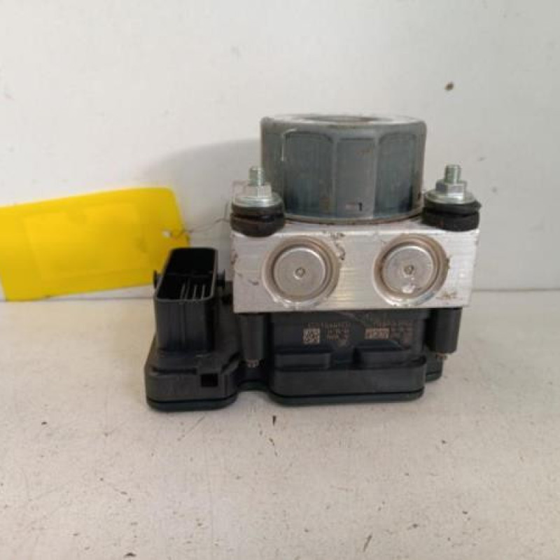 Bloc ABS (freins anti-blocage) RENAULT CLIO 4 Bloc ABS (freins anti-blocage) RENAULT CLIO 4