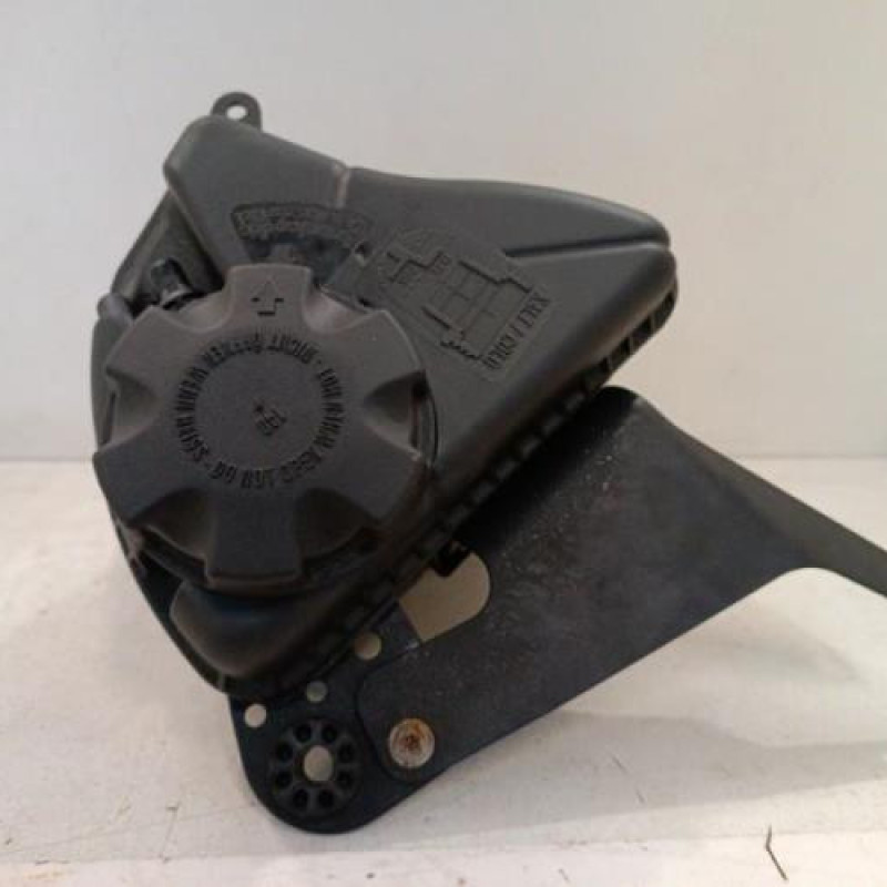 Vase d'expansion BMW SERIE 5 F10 Vase d'expansion BMW SERIE 5 F10