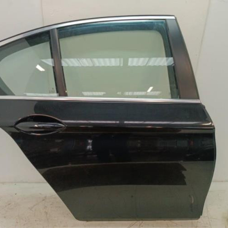 Porte arriere droit BMW SERIE 5 F10 Porte arriere droit BMW SERIE 5 F10