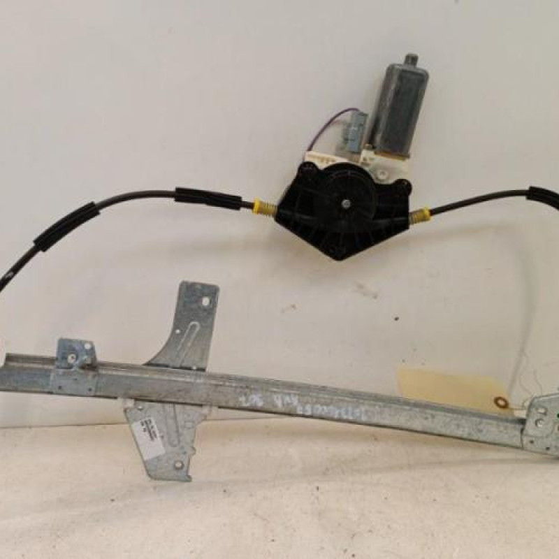 Leve vitre electrique avant droit PEUGEOT 307