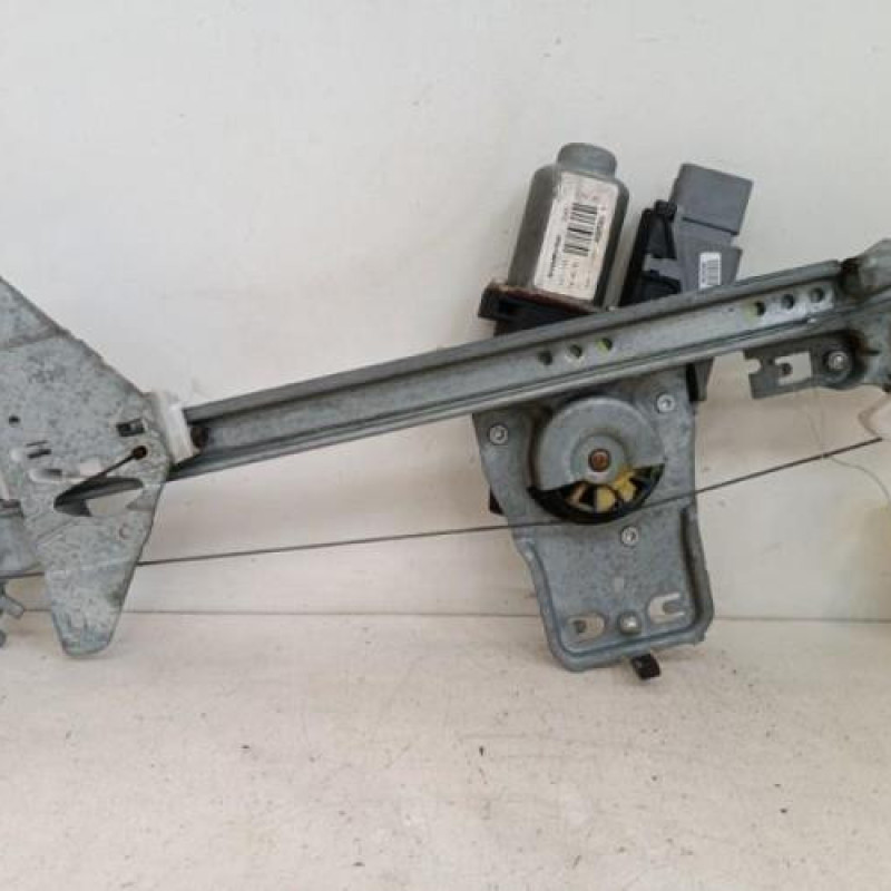 Leve vitre electrique arriere gauche PEUGEOT 307