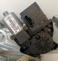 Leve vitre electrique avant droit RENAULT SCENIC 3