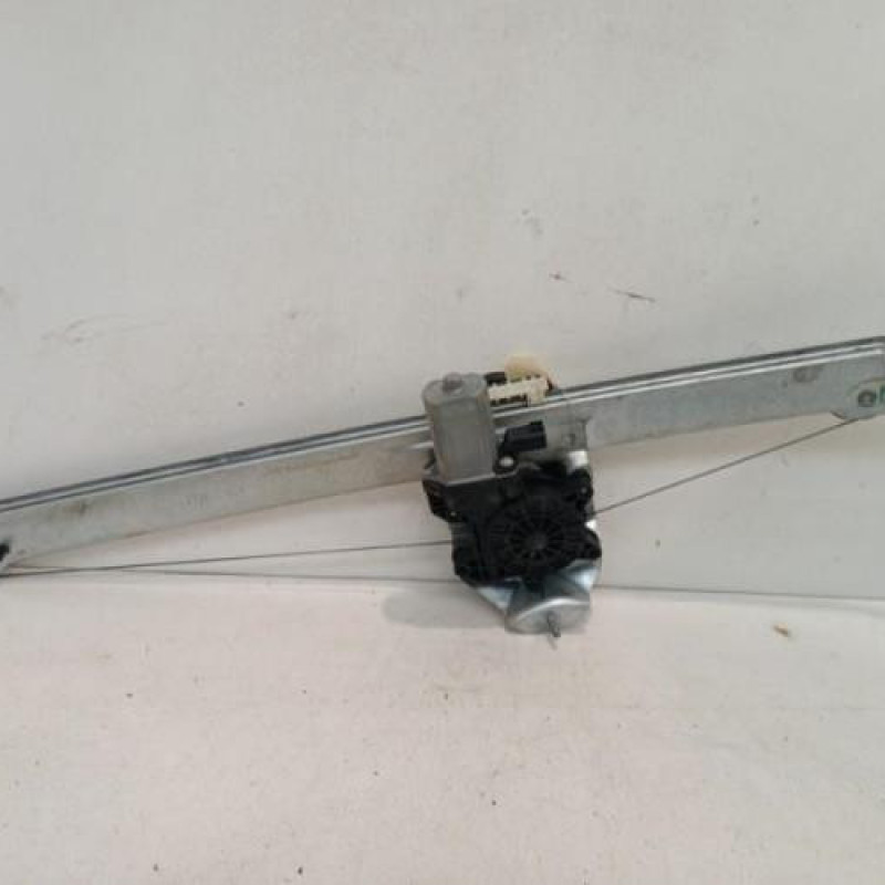 Leve vitre electrique avant droit RENAULT TRAFIC 3 COURT