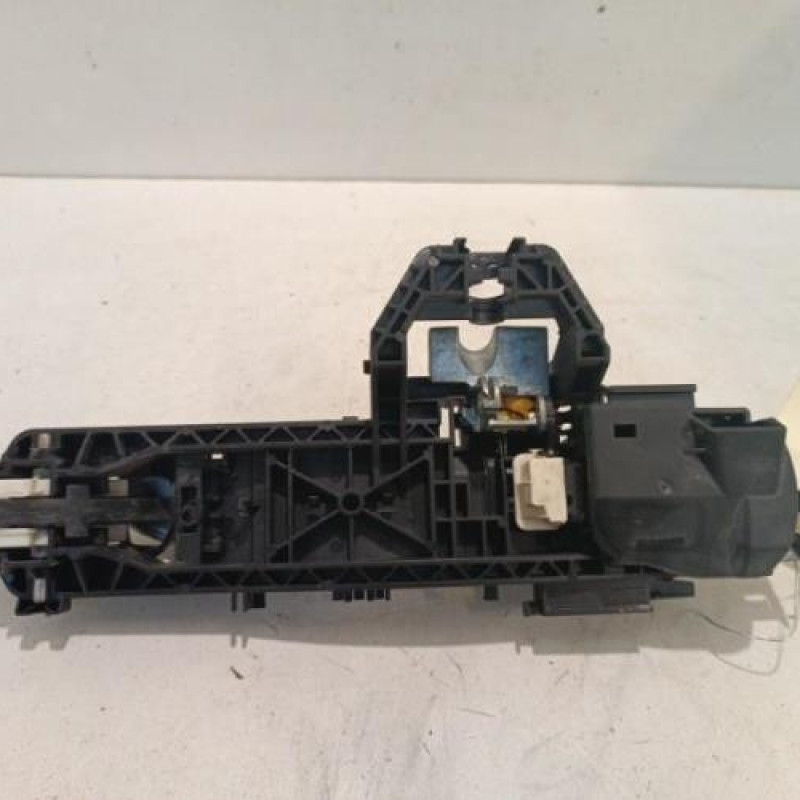 Poignee porte avant gauche MERCEDES CLASSE E 212