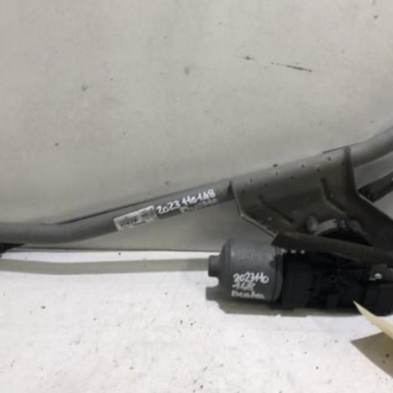 Moteur essuie glace avant DACIA DUSTER 1 Moteur essuie glace avant DACIA DUSTER 1