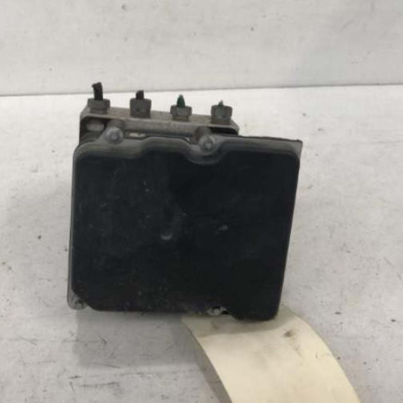 Bloc ABS (freins anti-blocage) RENAULT CLIO 3 Bloc ABS (freins anti-blocage) RENAULT CLIO 3