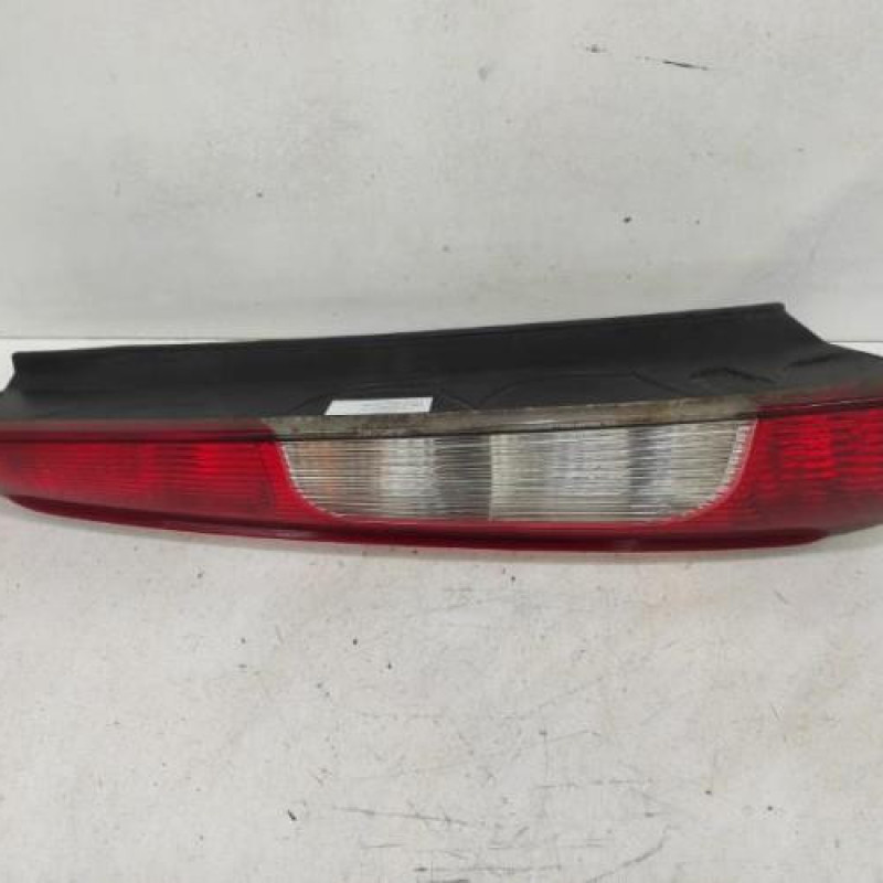 Feu arriere principal gauche (feux) FORD C-MAX 1 Feu arriere principal gauche (feux) FORD C-MAX 1