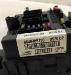 Boitier servitude moteur (BSM) PEUGEOT 206