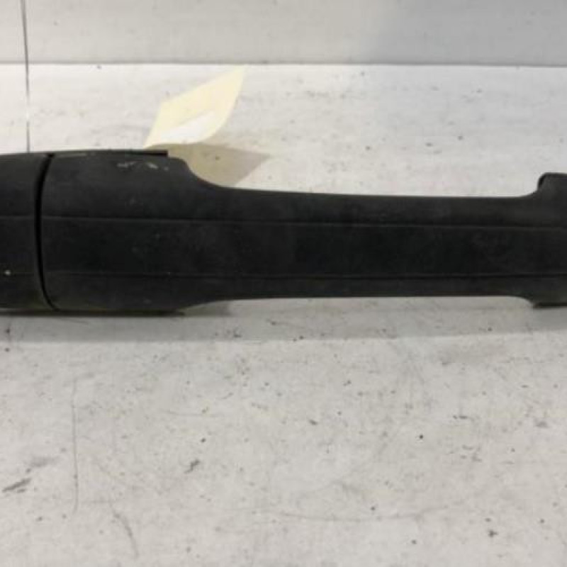 Poignee porte avant droit MERCEDES VITO 639 Poignee porte avant droit MERCEDES VITO 639