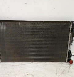 Radiateur eau MERCEDES VITO 639 Photo n°1