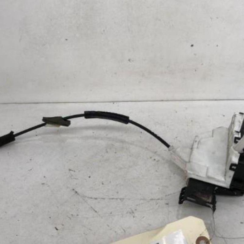 Serrure arriere gauche CITROEN C3 2 Serrure arriere gauche CITROEN C3 2