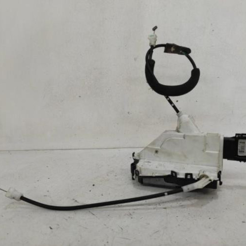 Serrure avant droit CITROEN C3 2 Serrure avant droit CITROEN C3 2
