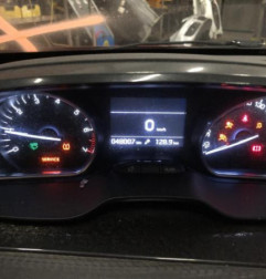 Compteur PEUGEOT 208 1 Photo n°1