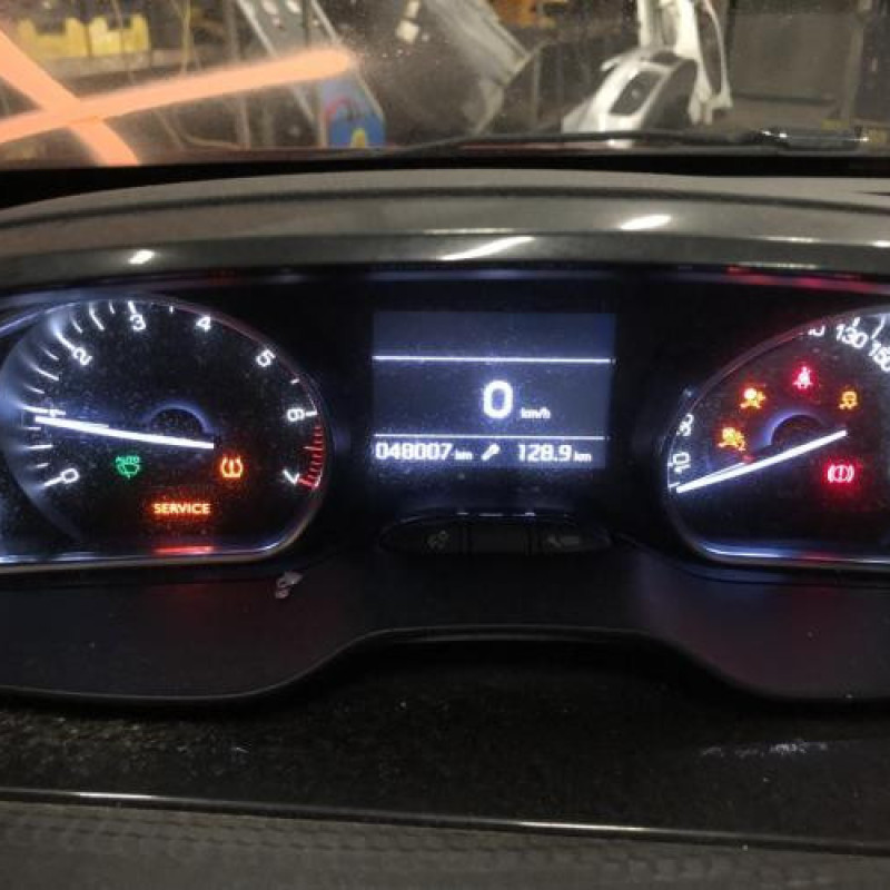 Compteur PEUGEOT 208 1 Compteur PEUGEOT 208 1