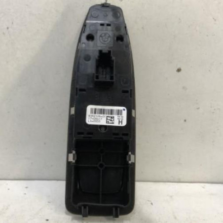 Interrupteur de leve vitre avant gauche BMW SERIE 1 F21