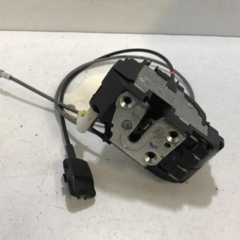 Serrure avant gauche NISSAN NOTE 1 Serrure avant gauche NISSAN NOTE 1