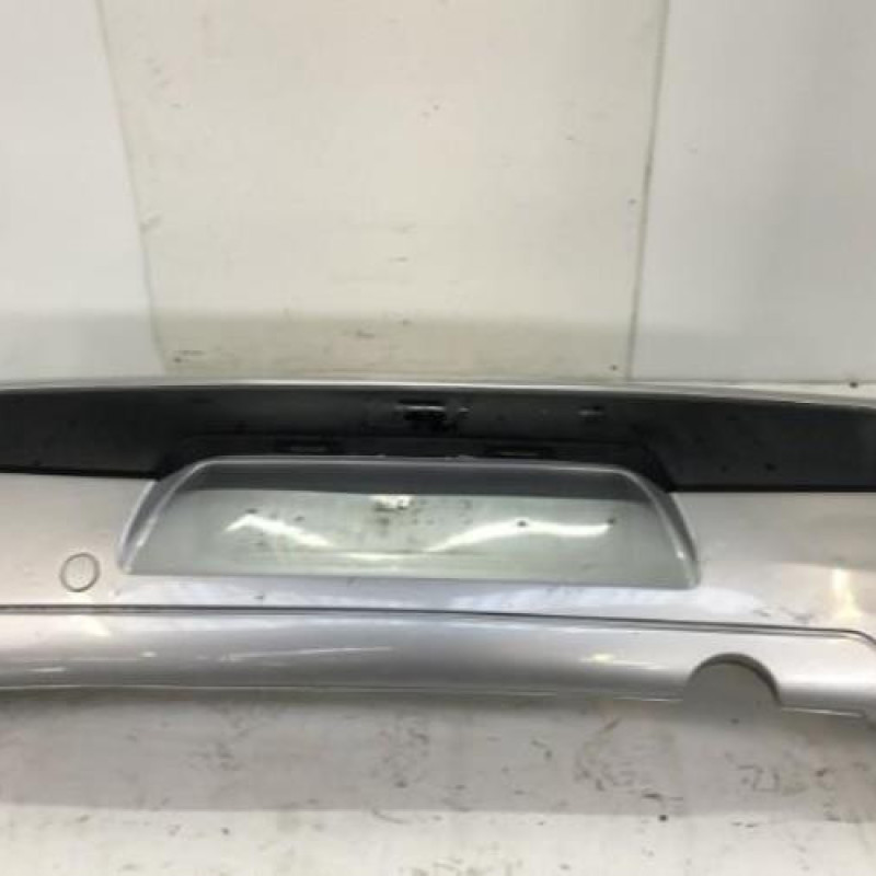 Pare choc arriere PEUGEOT 1007 Pare choc arriere PEUGEOT 1007