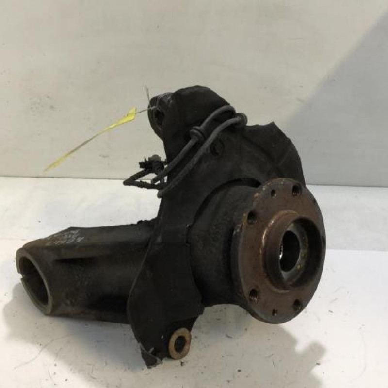 Moyeu avant gauche FIAT DUCATO 3 Moyeu avant gauche FIAT DUCATO 3
