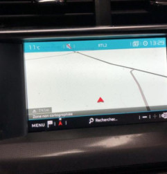 Ecran GPS CITROEN C4 2 Photo n°1
