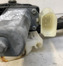 Leve vitre electrique arriere gauche BMW SERIE 3 F31 Photo n°3