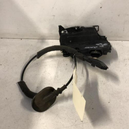 Serrure avant droit RENAULT CLIO 4
